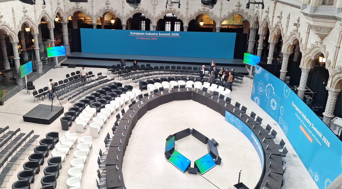 Preparations for European hybrid event infrastructure at the Handelsbeurs in Antwerp