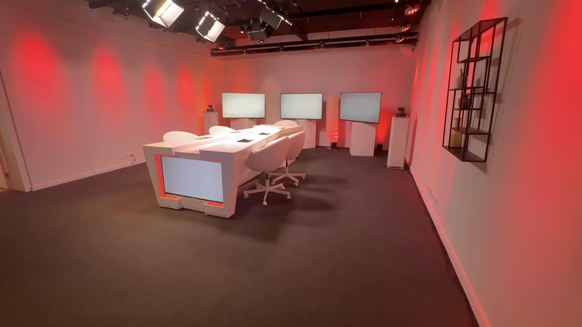 Panel discussion recorded in the 2 Stream studio in Zaventem