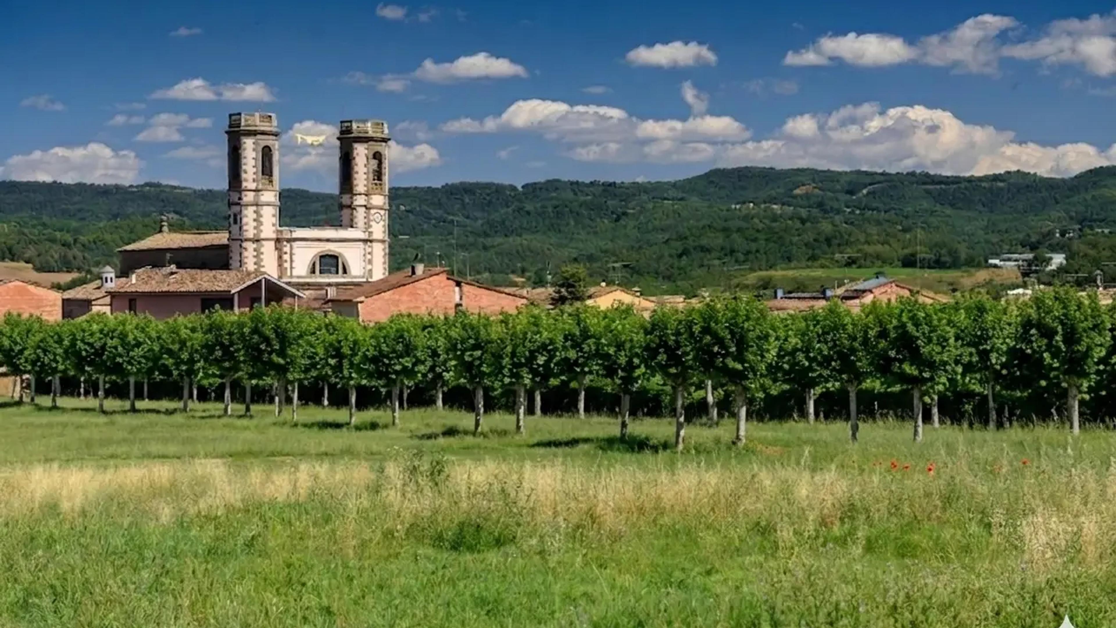 Església de Santa Maria d'Olost