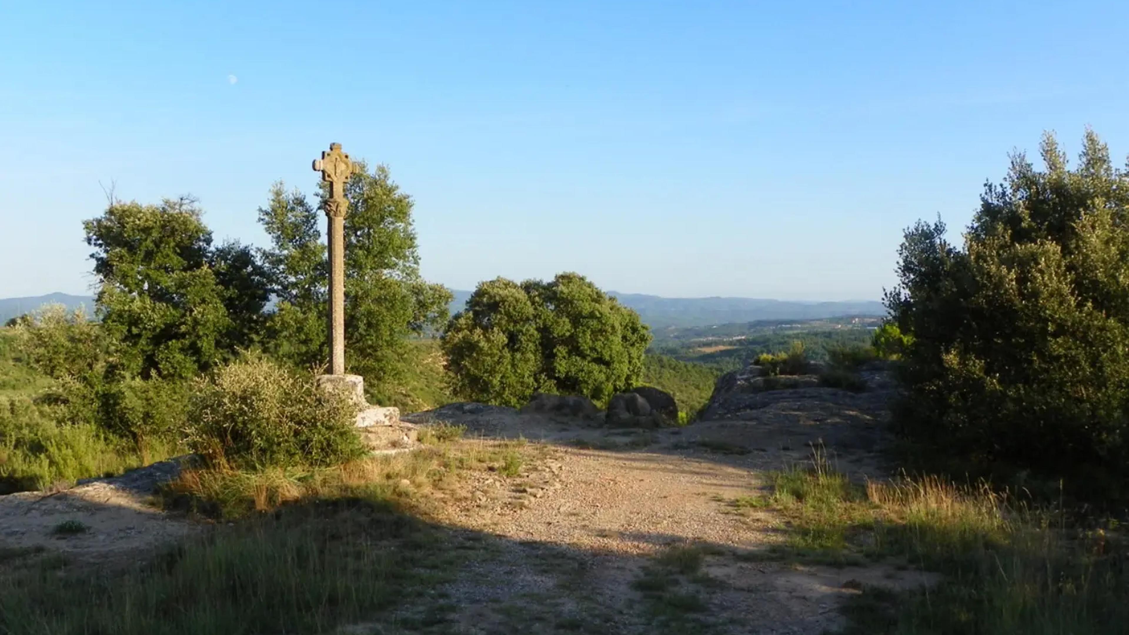 Creu de Coll de Garses i Creu del Bac