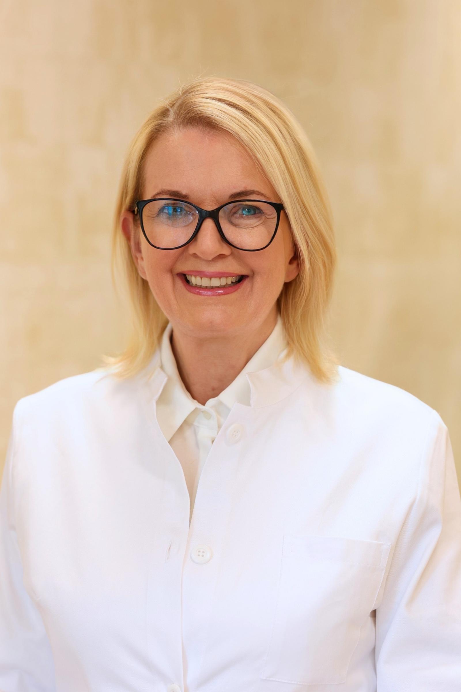 Dr. med. Susanne Oestreicher