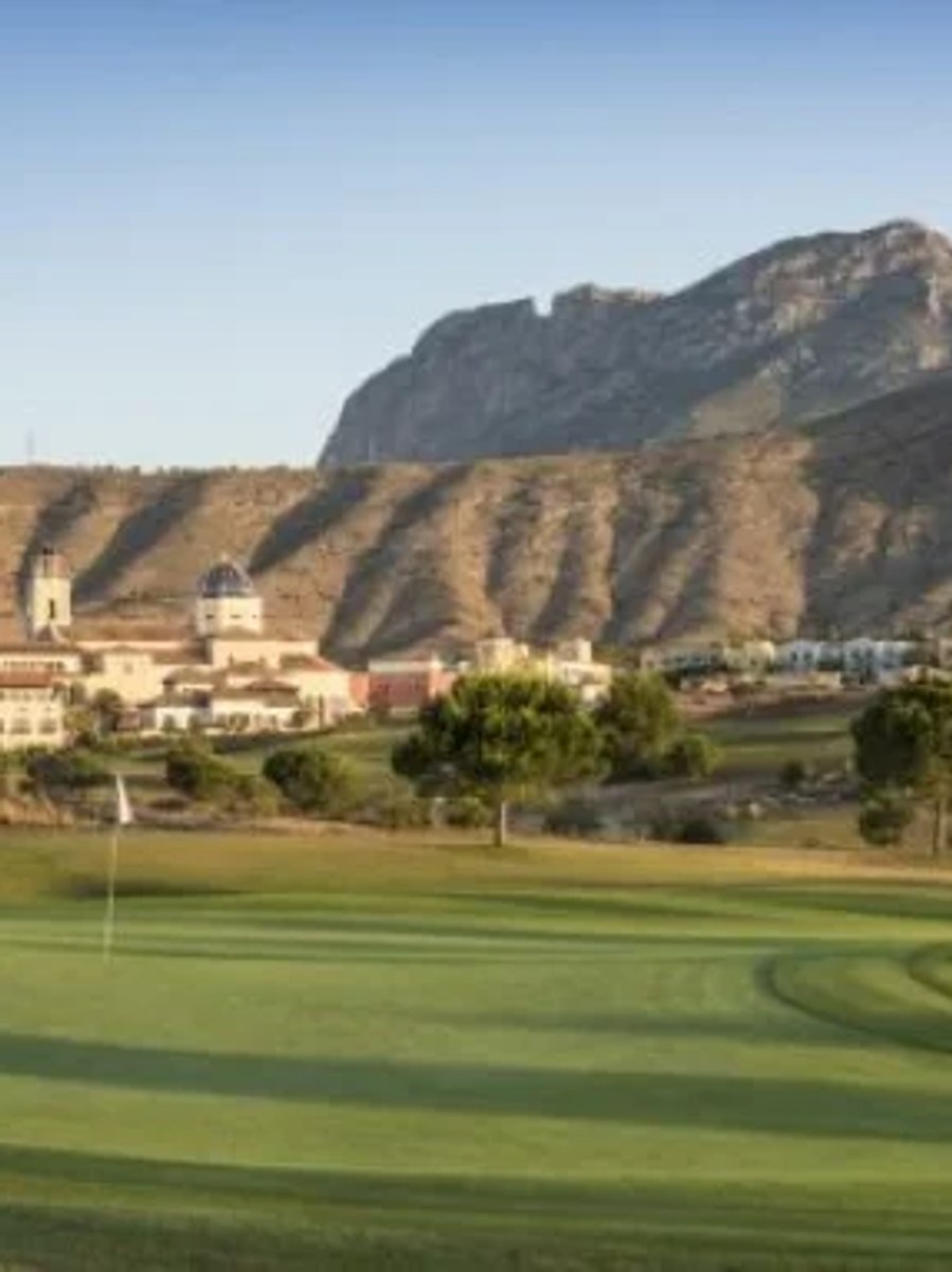 Golf (Nicklaus Design)