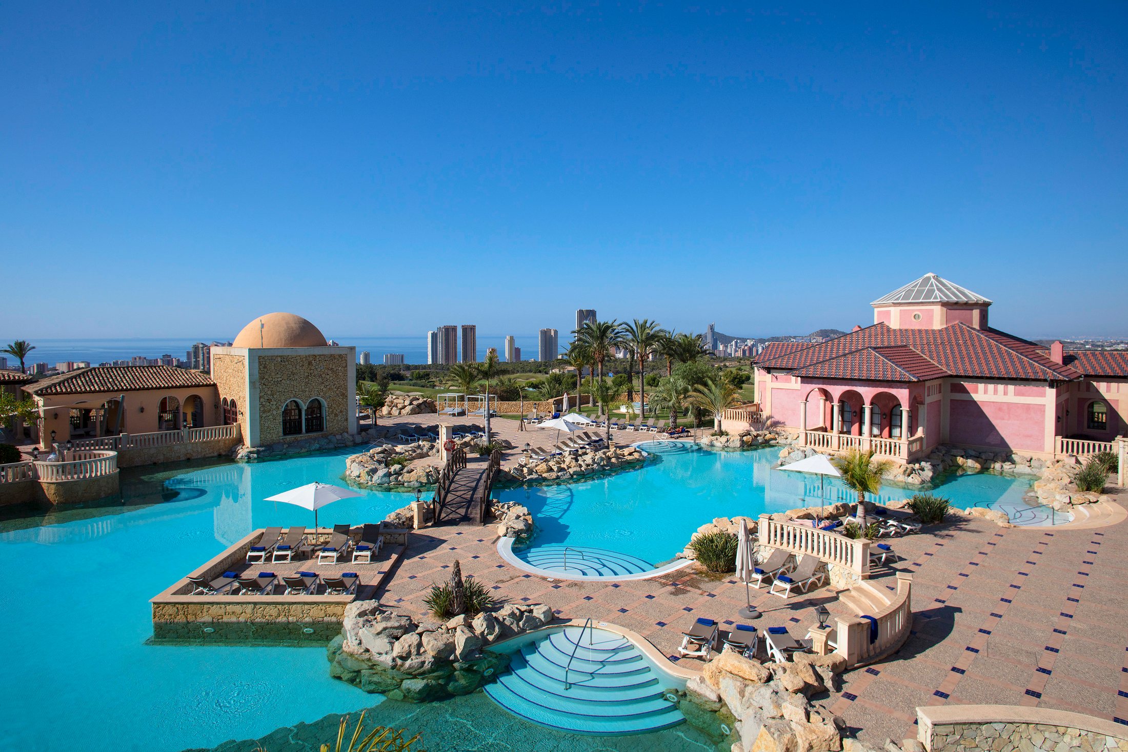 Meliá Villaitana Resort Benidorm — Luxe Verblijf tijdens jouw Padel Weekend