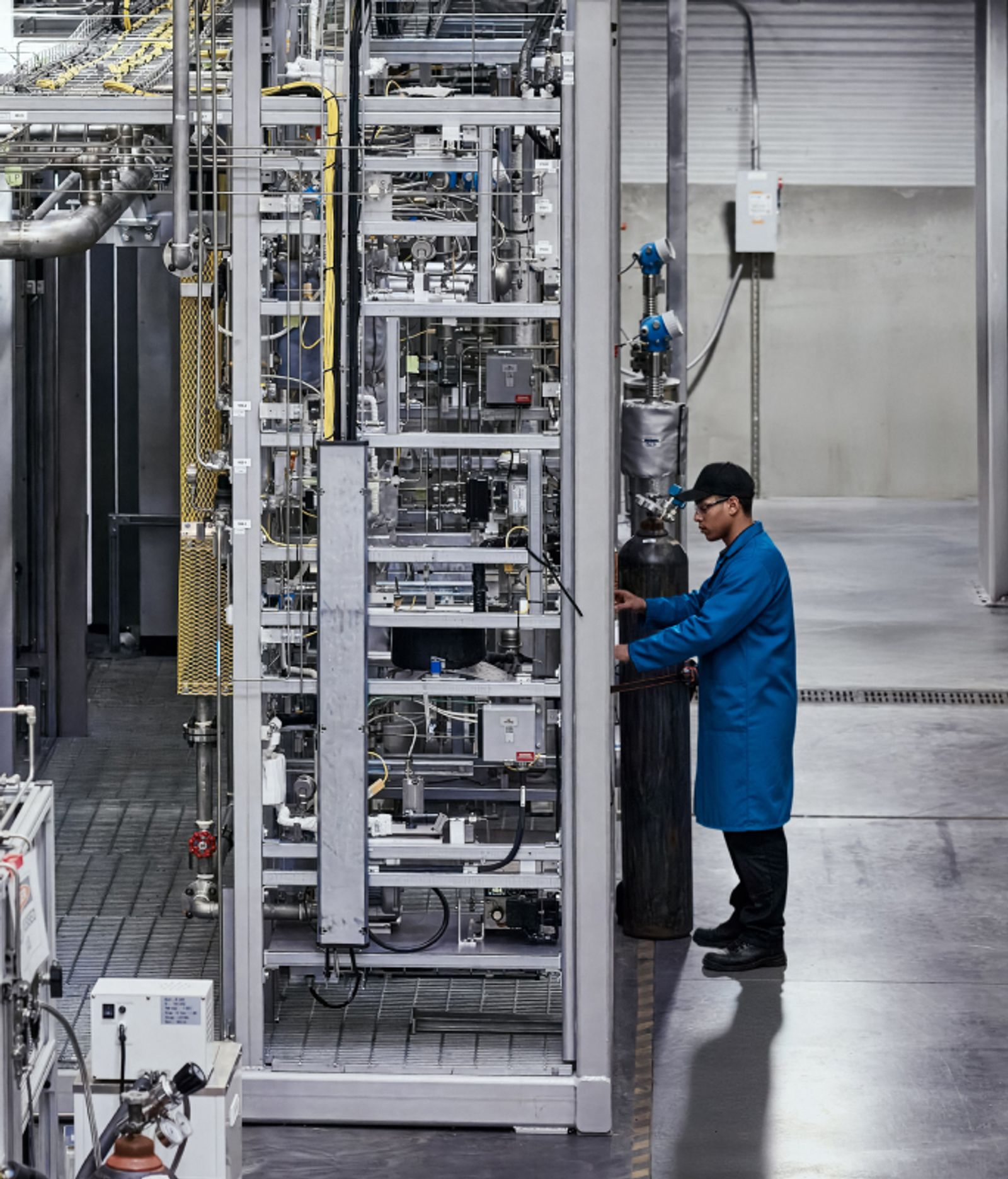 AIRCO Fuel Plant with engineer working