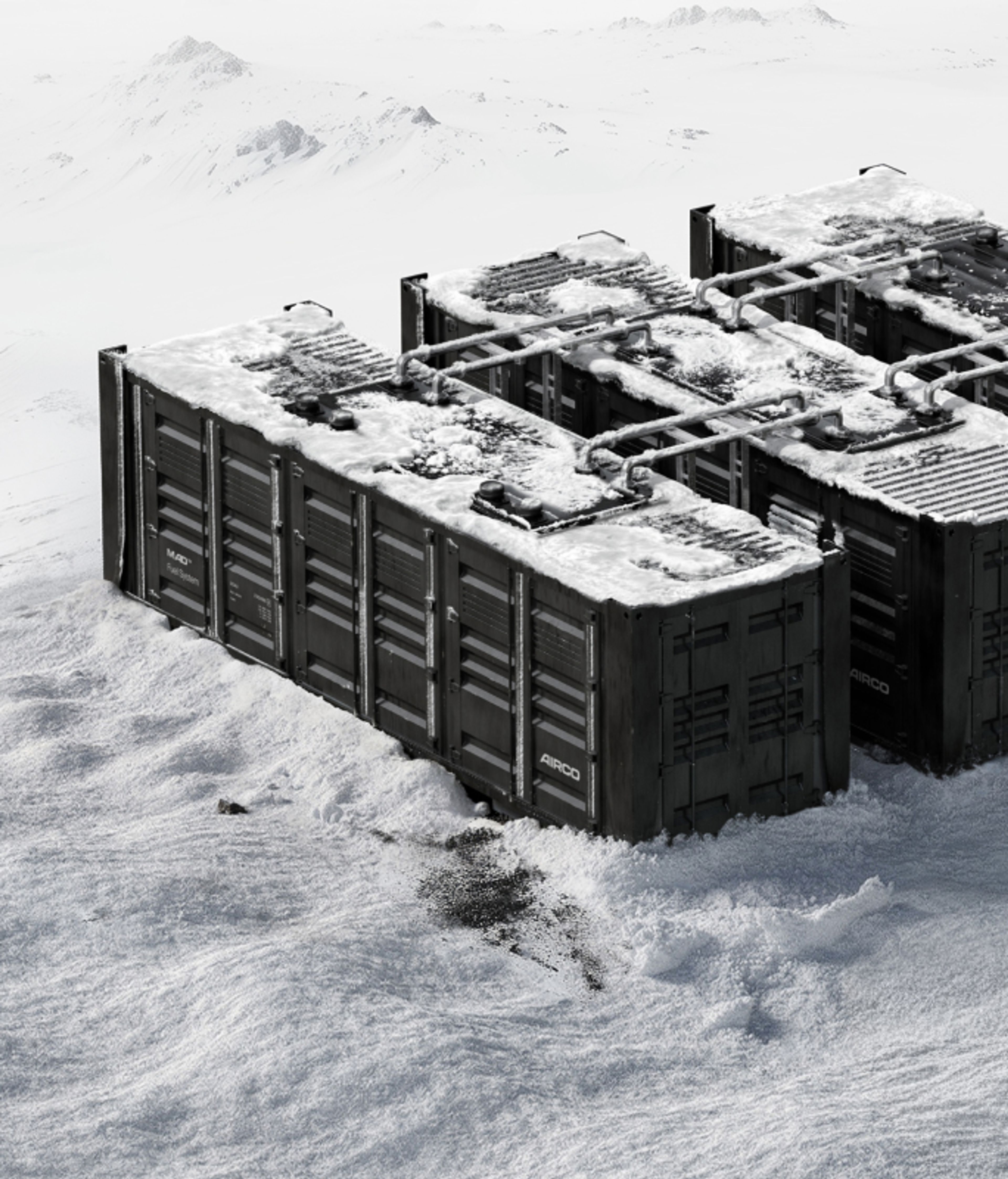 AIRCO MAD Fuel System in the snow