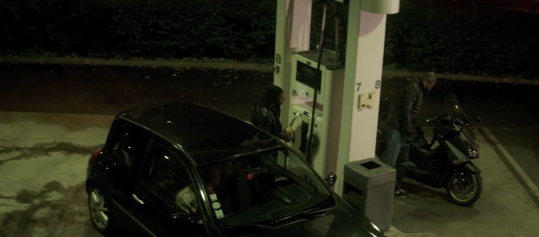 7. Gaz Station (LMLVSB 2014.)