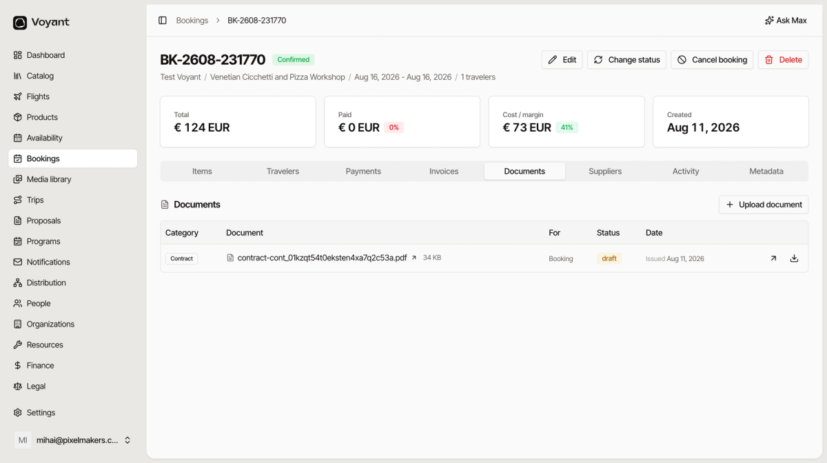 Tabul Documente care listează un contract PDF cu categoria, dimensiunea, la ce se referă, statusul și data
