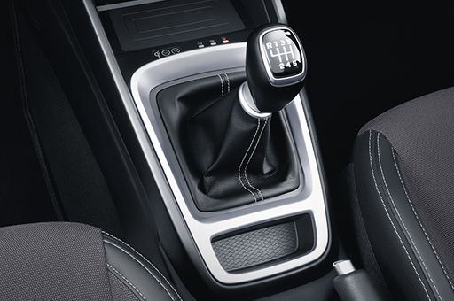 6-SPEED MANUAL TRANSMISSION