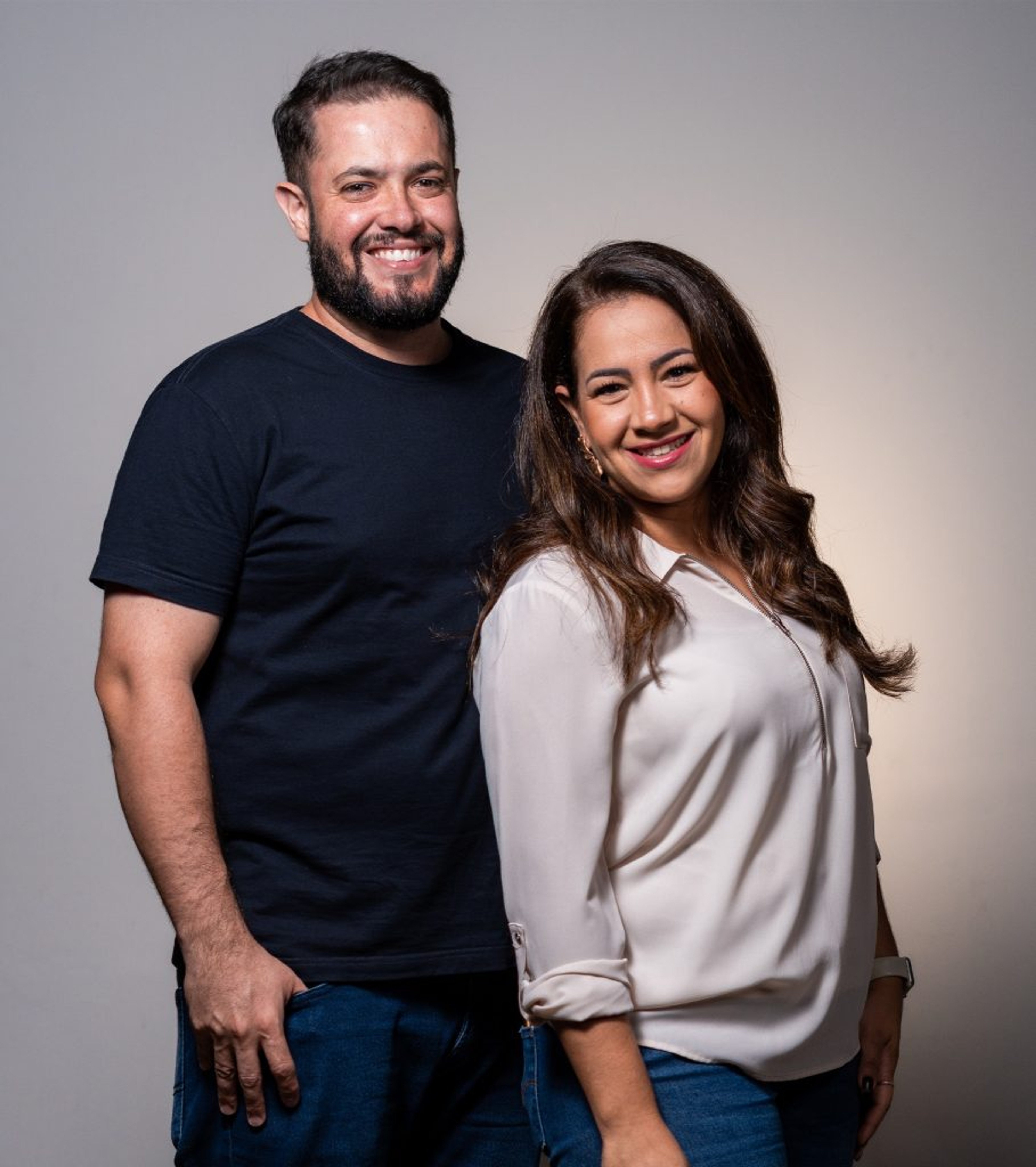 Prs. Athos e Letícia