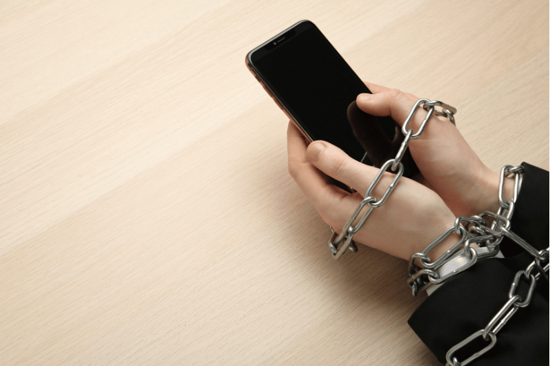 Addicted to your smartphone? Take the test!