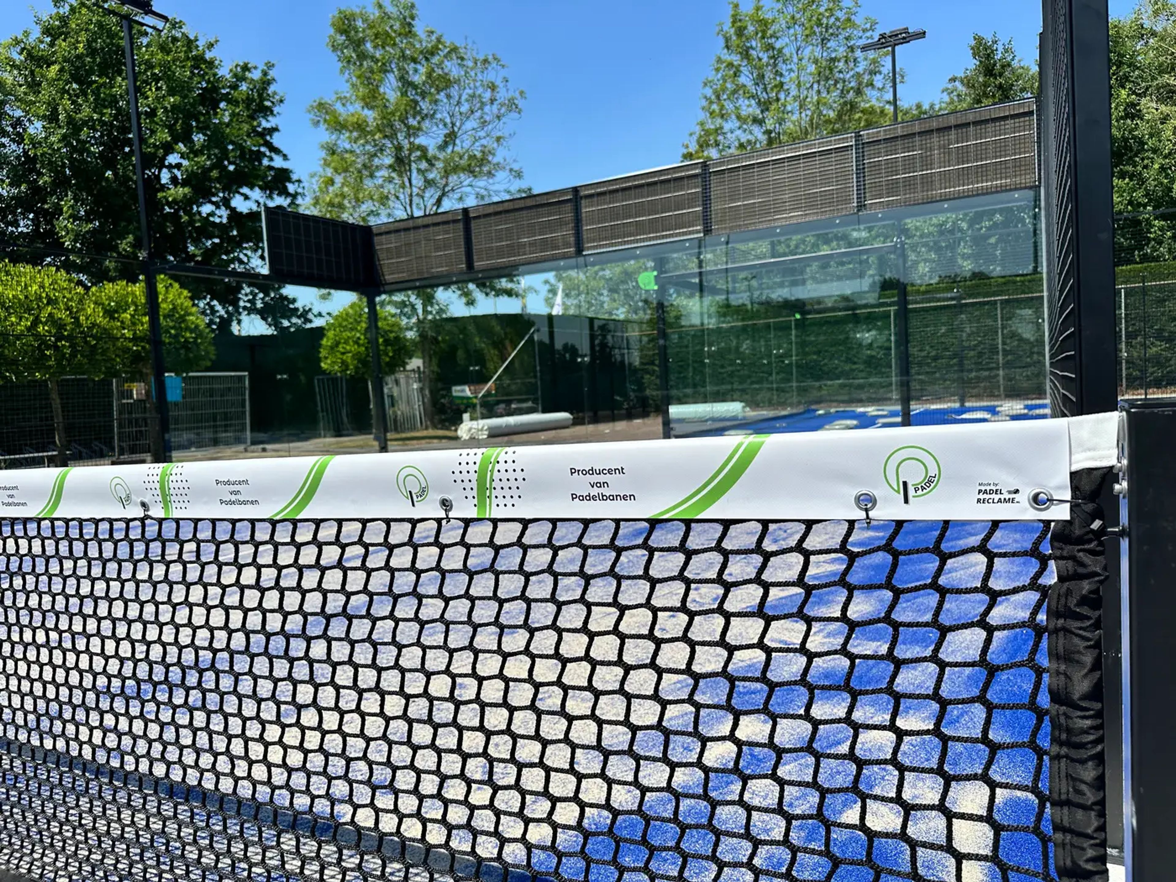 Wat zijn de onderhoudskosten van een padelbaan per jaar?