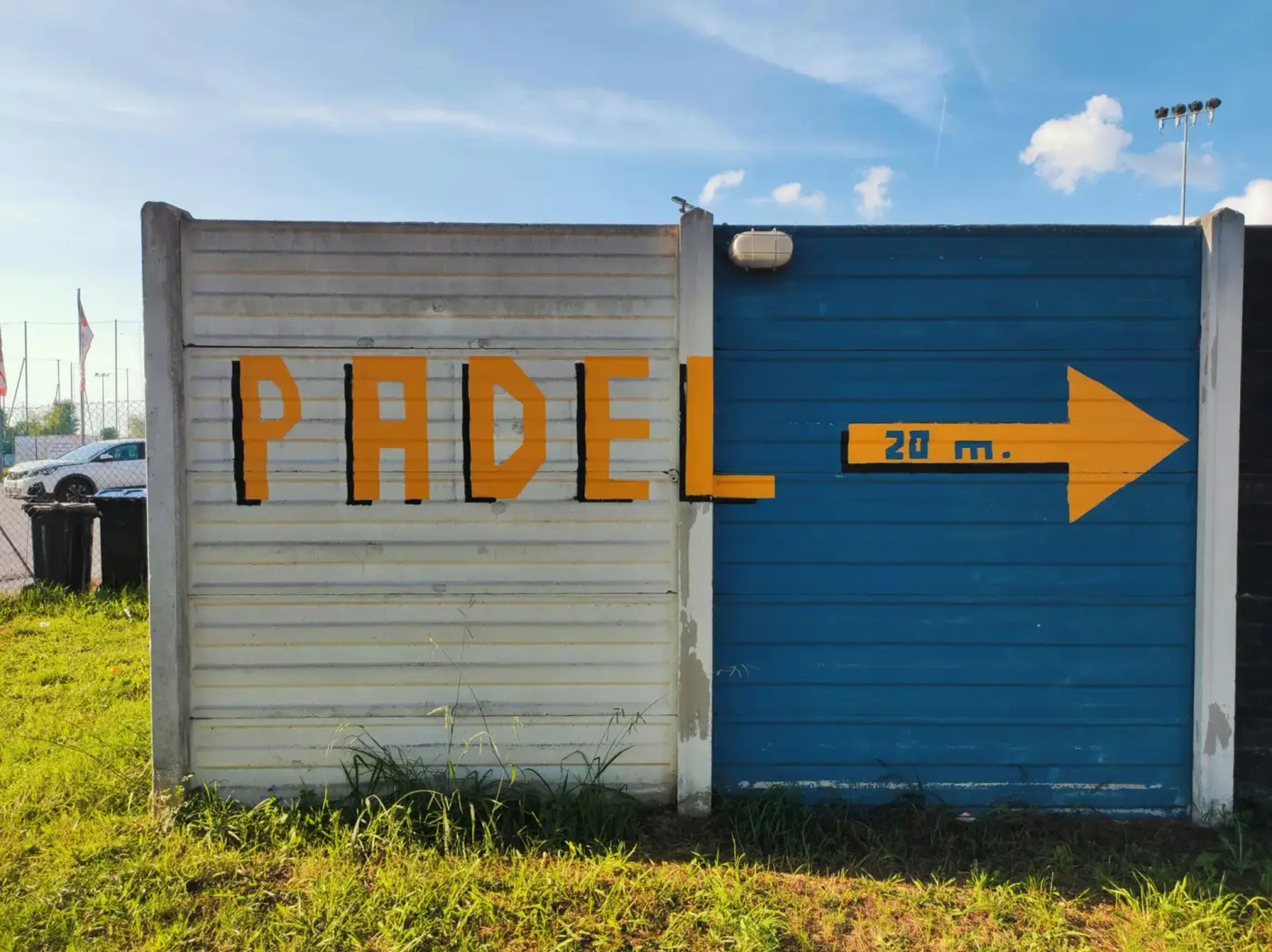 Windbelasting bij Padelbanen in Nederland: Belang voor Constructies en Veiligheid