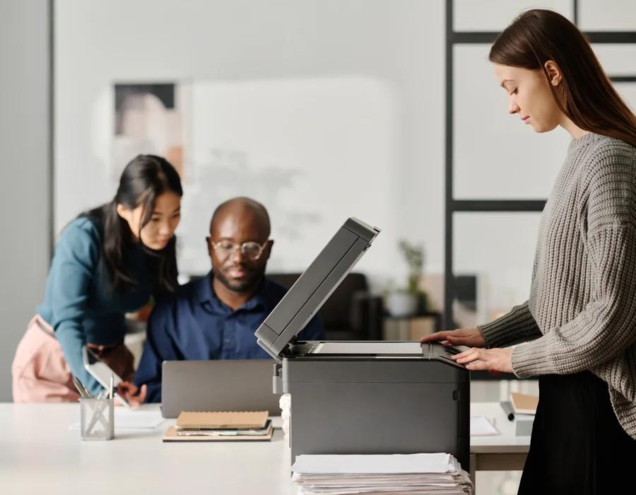 Documentos organizados, digitalizados y seguros: tu archivo empresarial en la nube