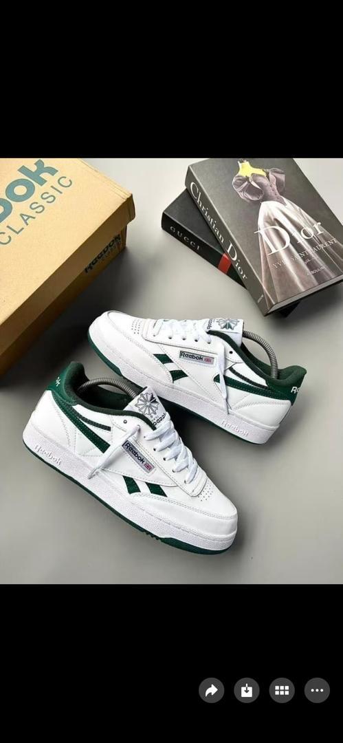 Reebok sneakers 