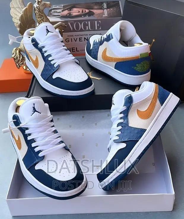 Nike Air Jordan Sneakers 