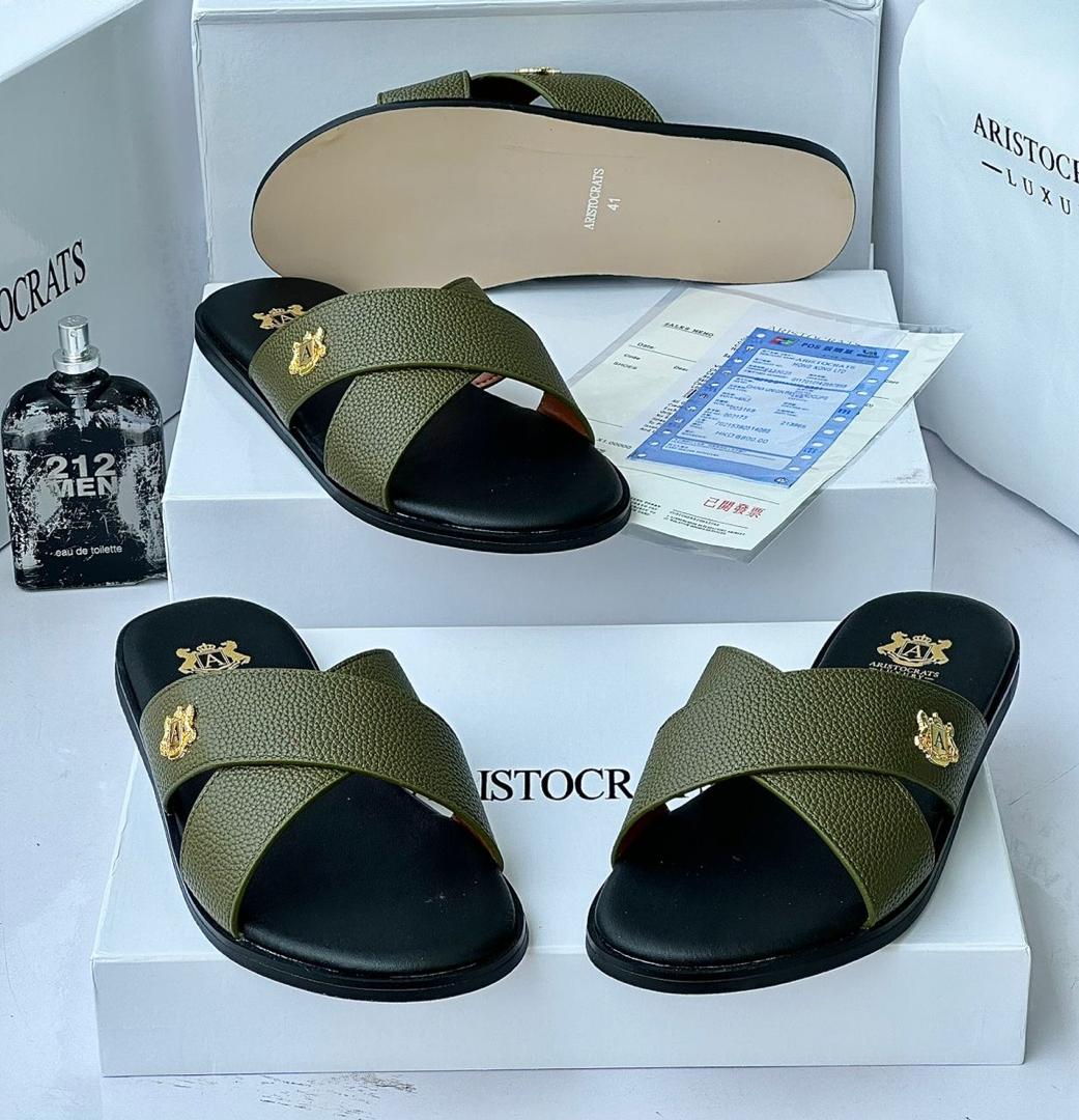 Aristocrat Luxury slippers 