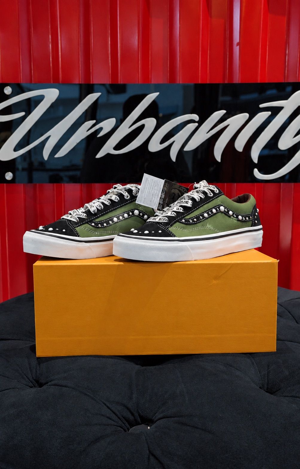 Vans Old Skool - Green/Black Studded, view 2
