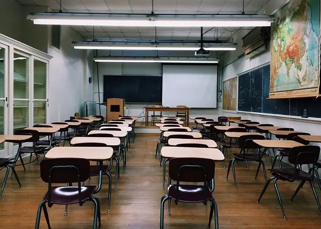 flipped classroom approach, educational psychology, flipped learning model, peer instruction, flipped model