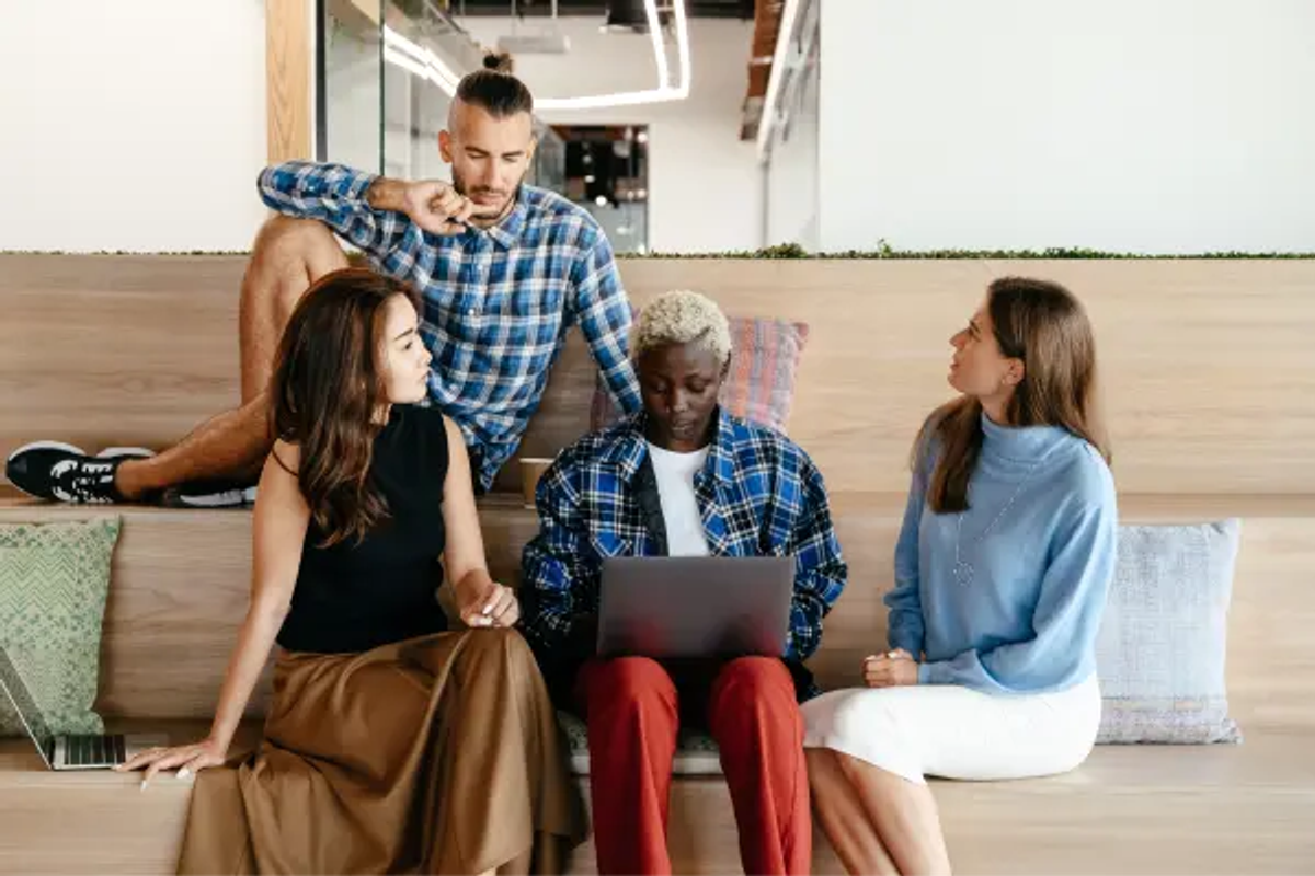 Hybrid Learning 