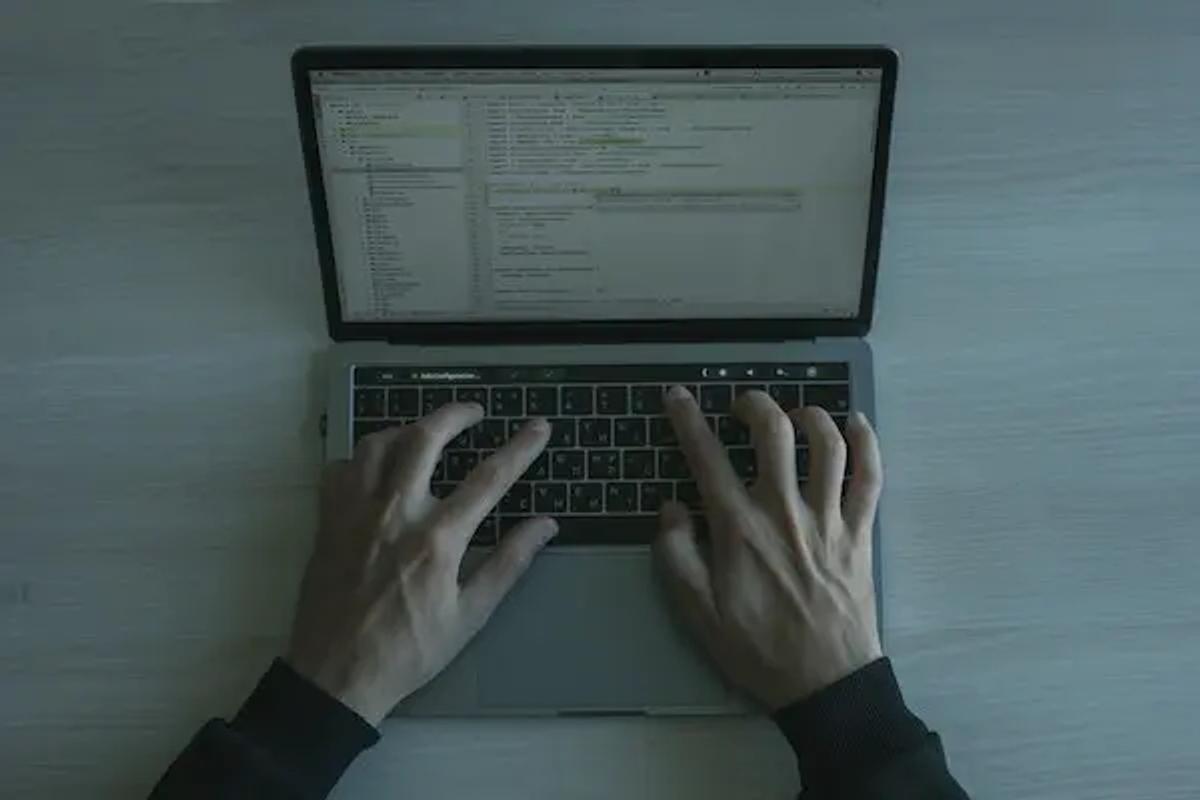 Manifest File