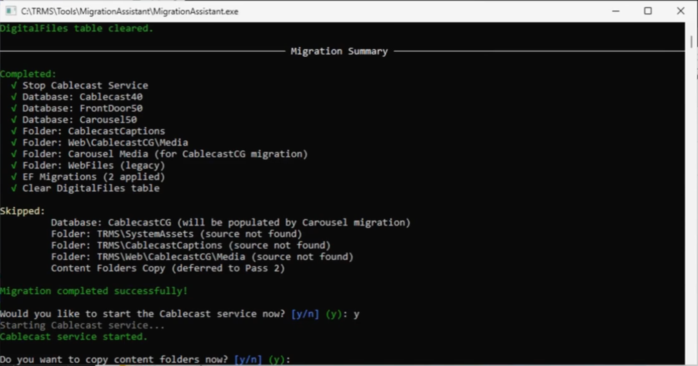 Migration Assistant command window showing successful migration completion and Cablecast service starting.