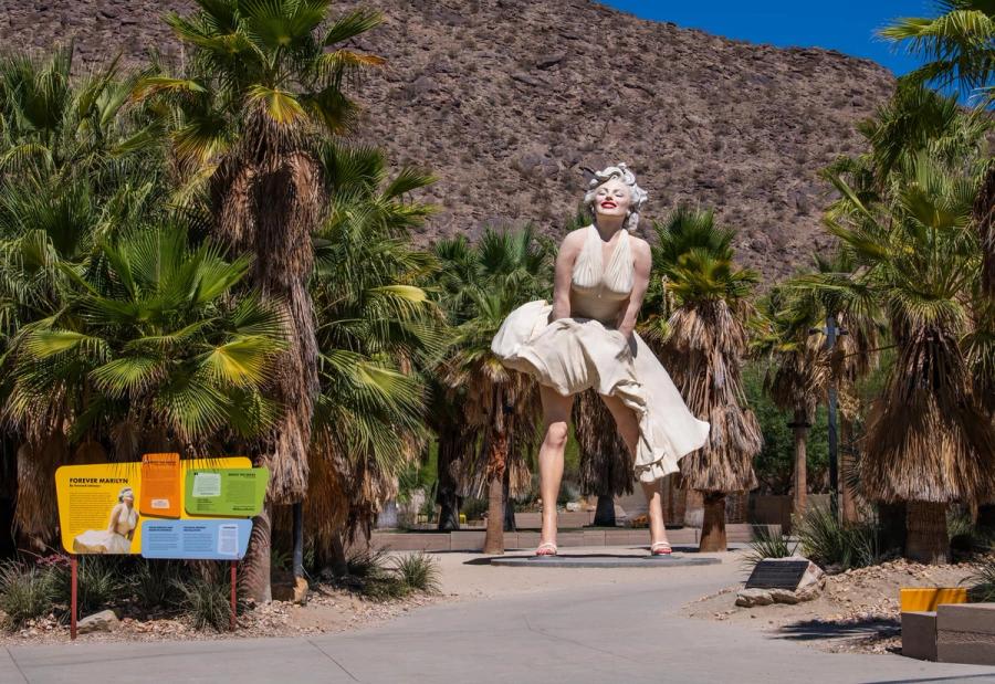 The Forever Marilyn statue among the palm oases of Palm Springs