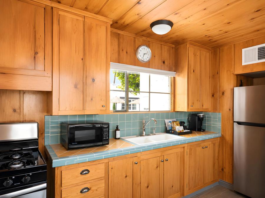 Paramount oak-paneled kitchen