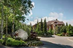 Four Seasons Resort Whistler Image 7