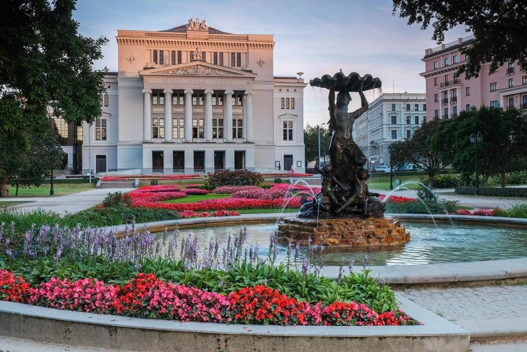 Latvian National Opera (Latvijas Nacionala Opera un Balets)