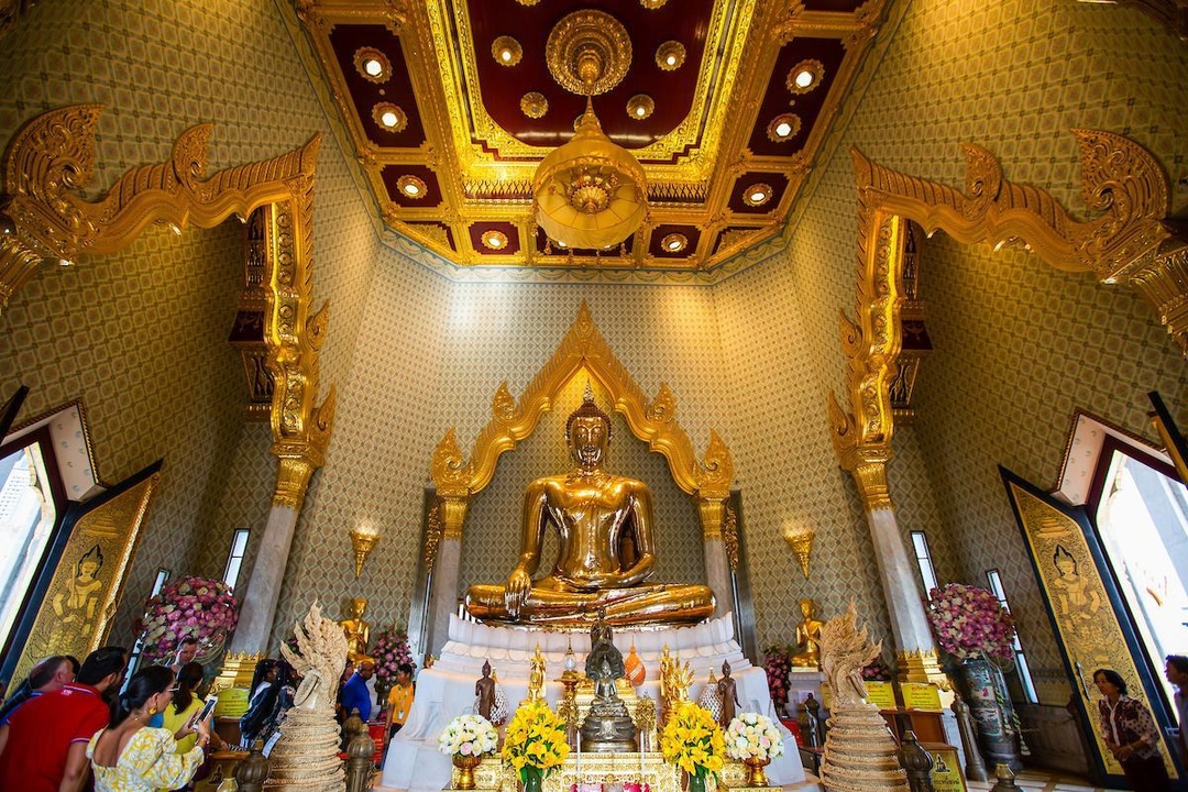 Temple of the Golden Buddha (Wat Traimit)