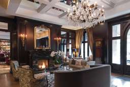 Wedgewood Hotel & Spa - Relais & Chateaux Image 5