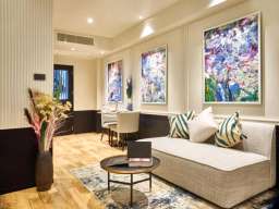 Floral Court Hotel & Residence Sukhumvit 13 Image 4