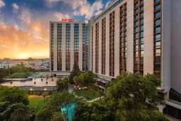 Lisbon Marriott Hotel Image 2