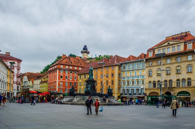 Graz Main Square (Hauptplatz)