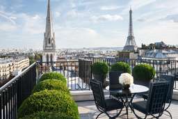 Four Seasons Hotel George V Paris Image 4