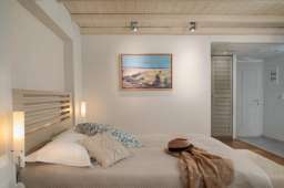 Iria Beach Art Hotel Image 2