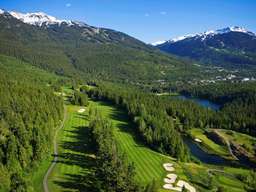 Fairmont Chateau Whistler Image 2