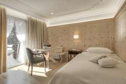 Hotel La Perla: The Leading Hotels of the World Image 2