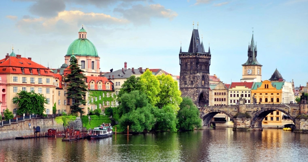 Charles Bridge (Karluv Most)