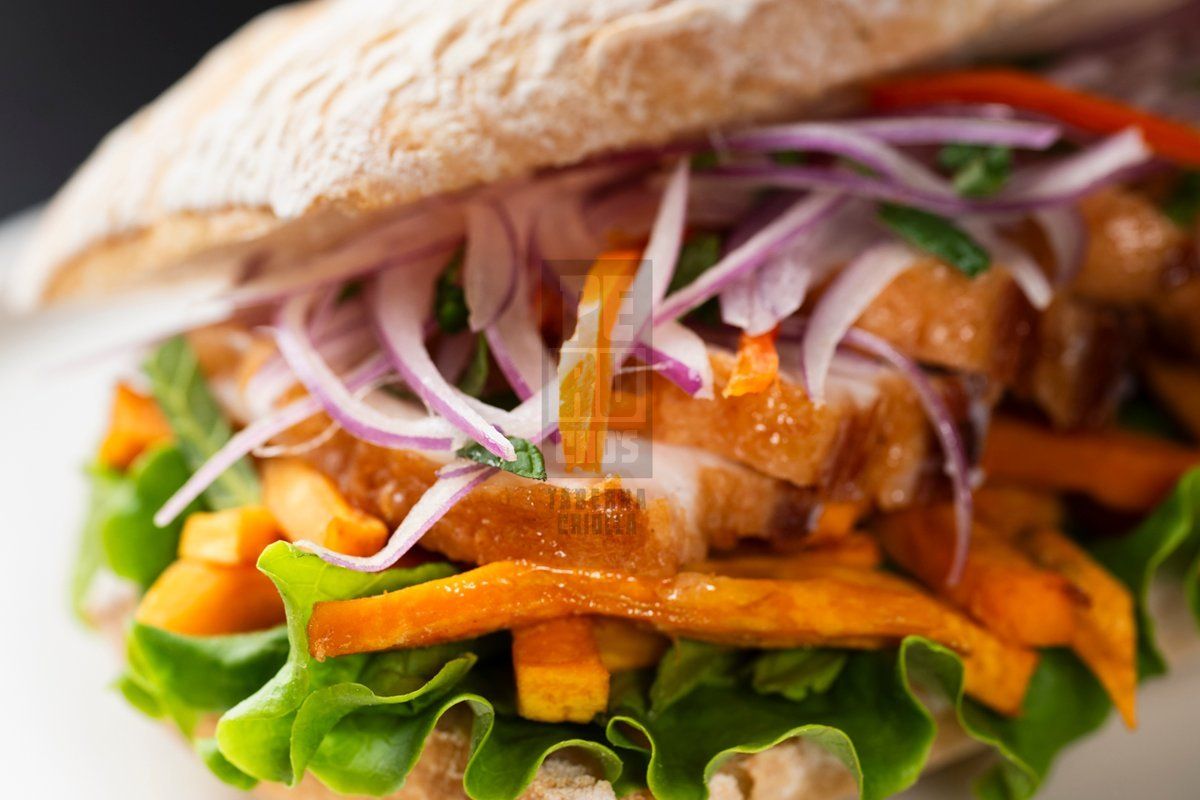 Pan con Chicharrón - Imagen 2