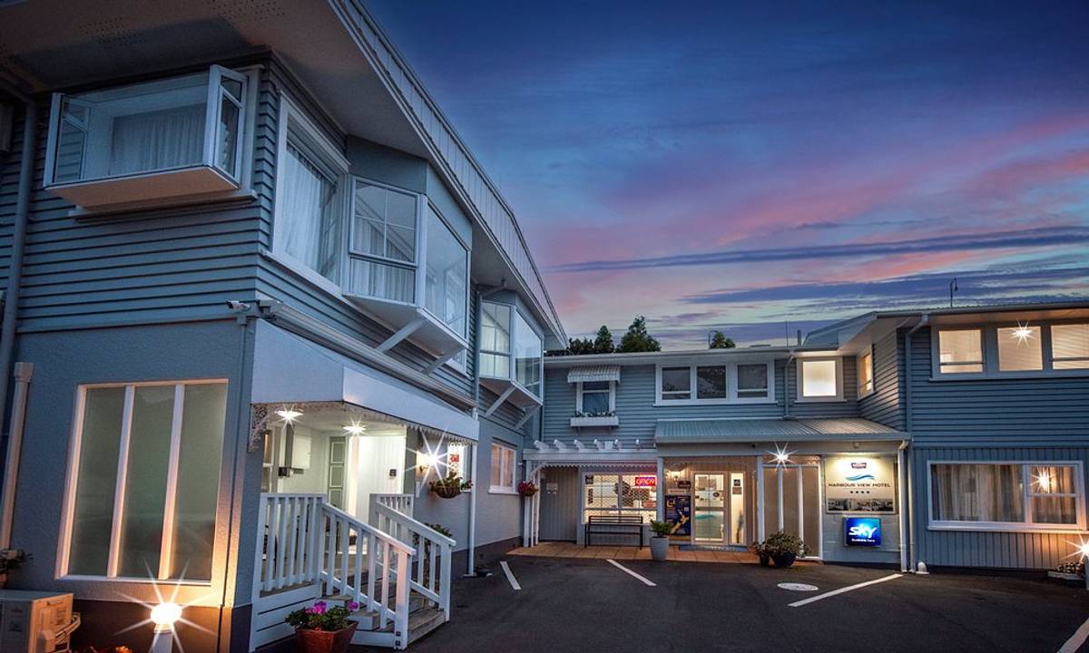 Harbour View Motel & Waterfront Apartments