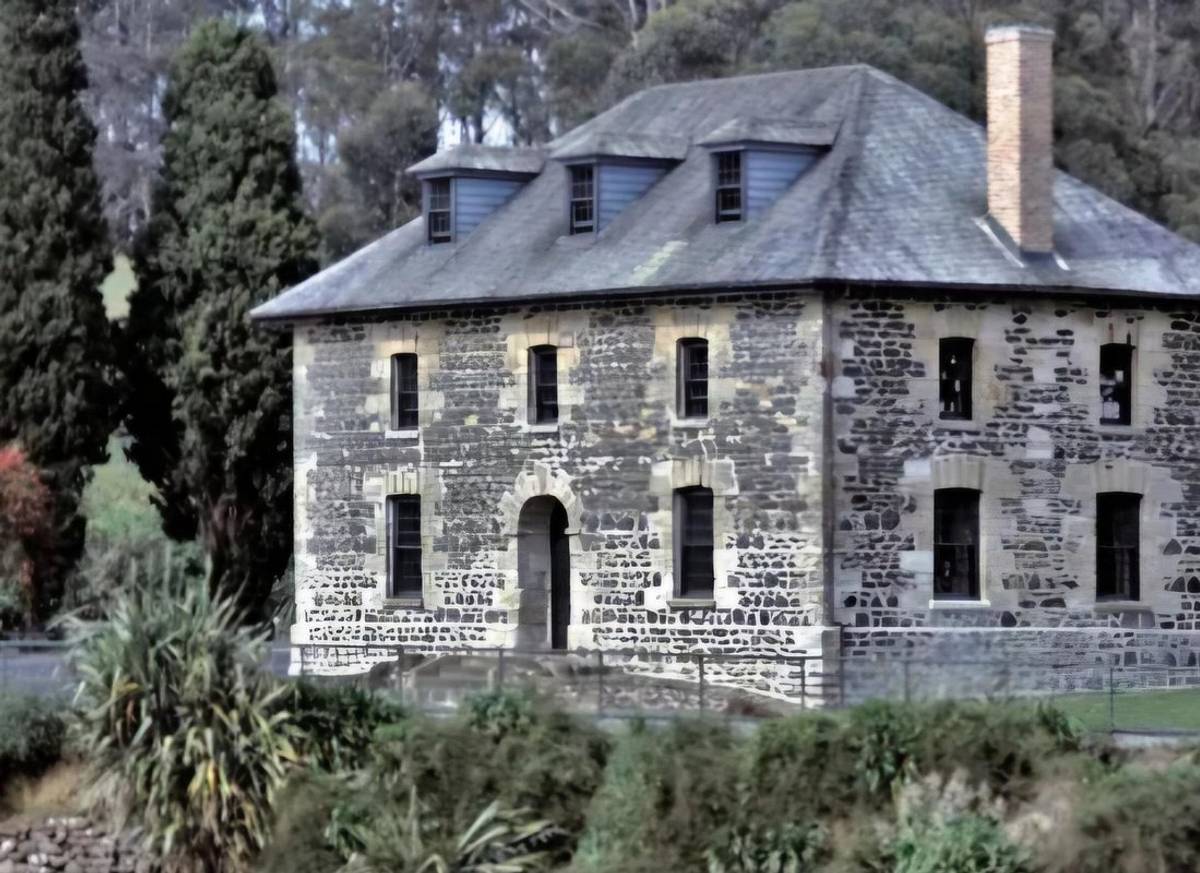 BOI Luxury Indulgence Waterfalls Heritage Wine and Chocolate