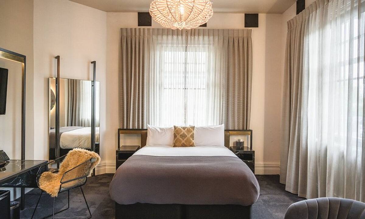 Clarence Boutique Hotel