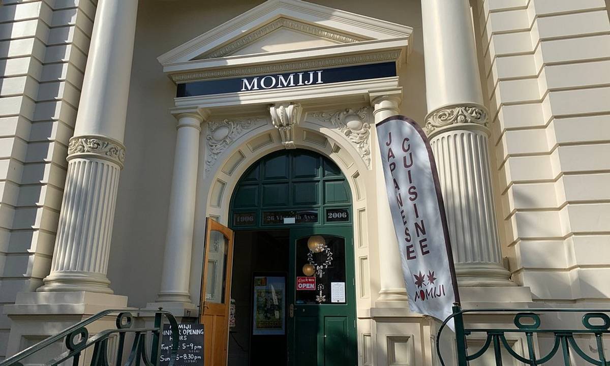 Momiji Japanese Restaurant & Takeaway