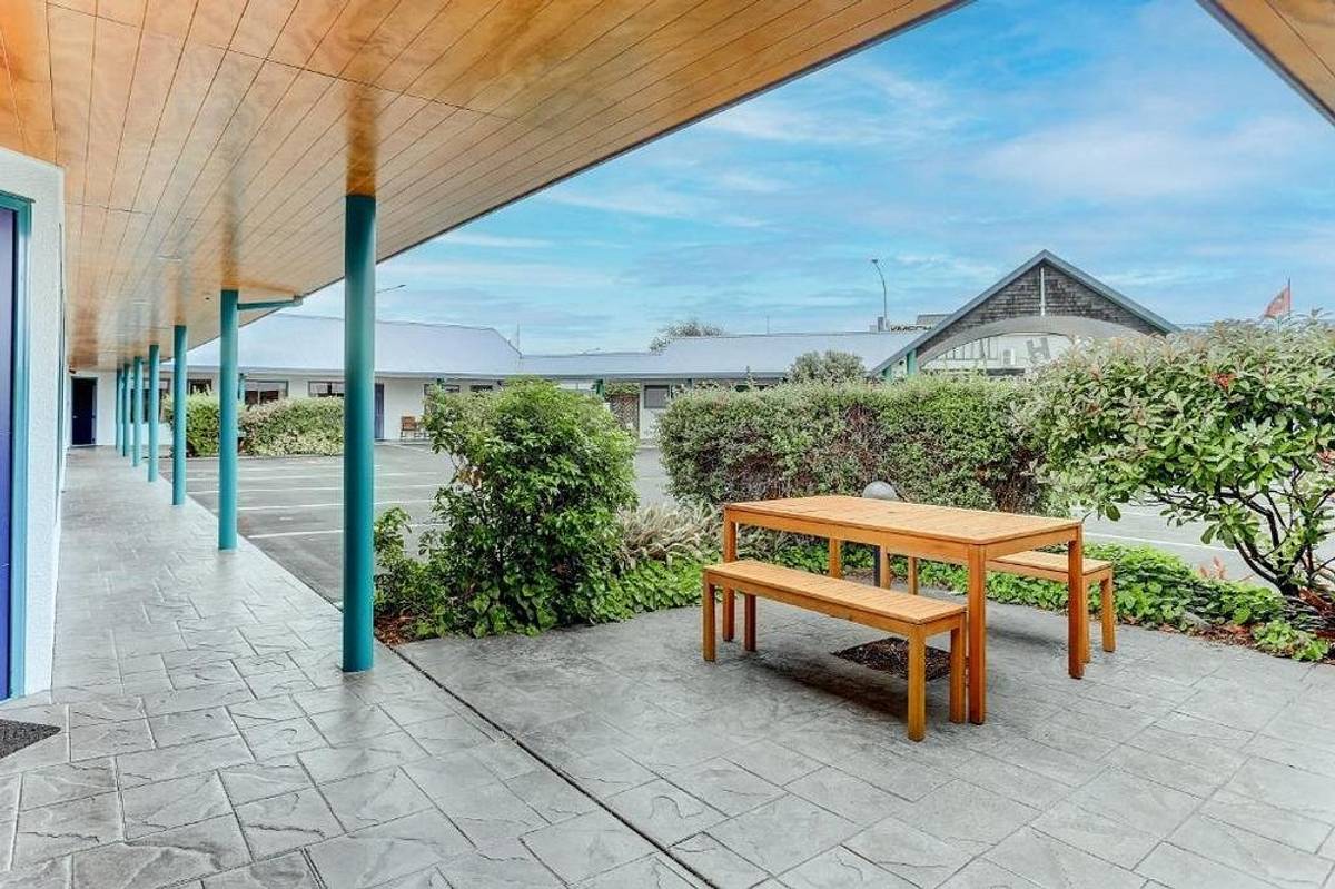 Cooks Gardens Motor Lodge