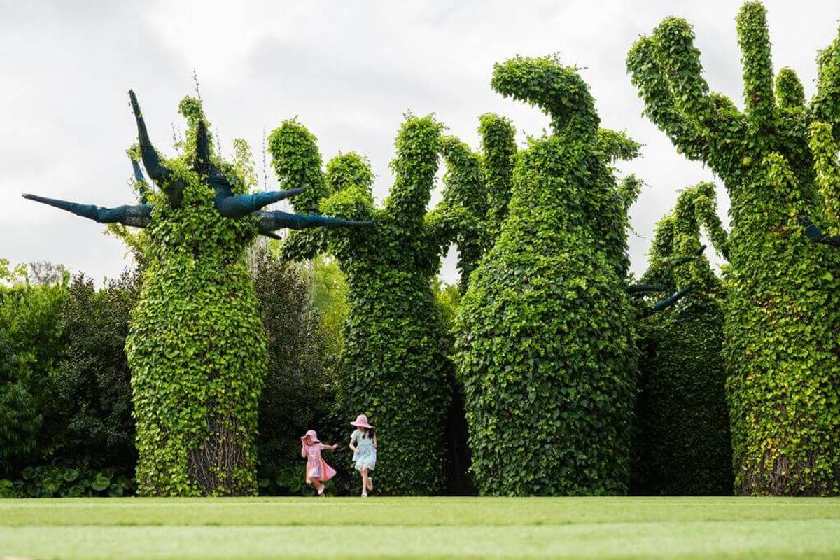 Get 15% off experiences in [Region] with Viator