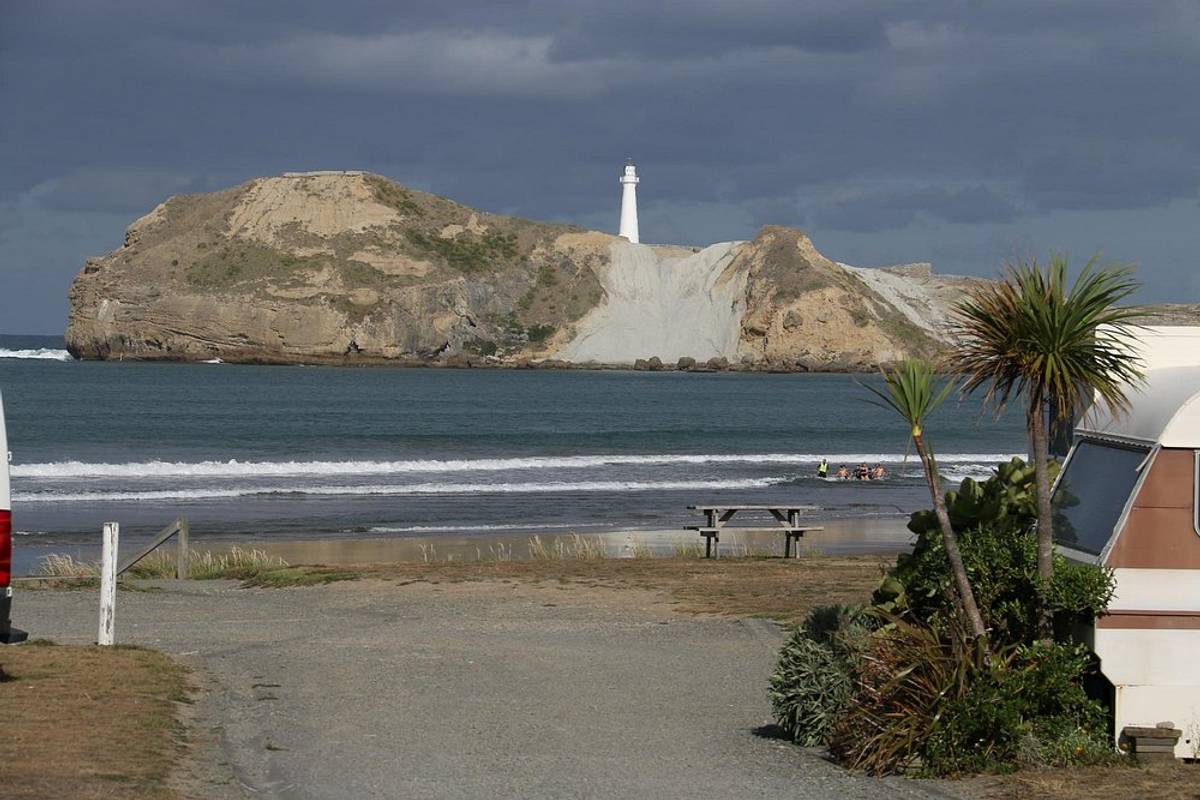 Castlepoint Holiday Park and Motels