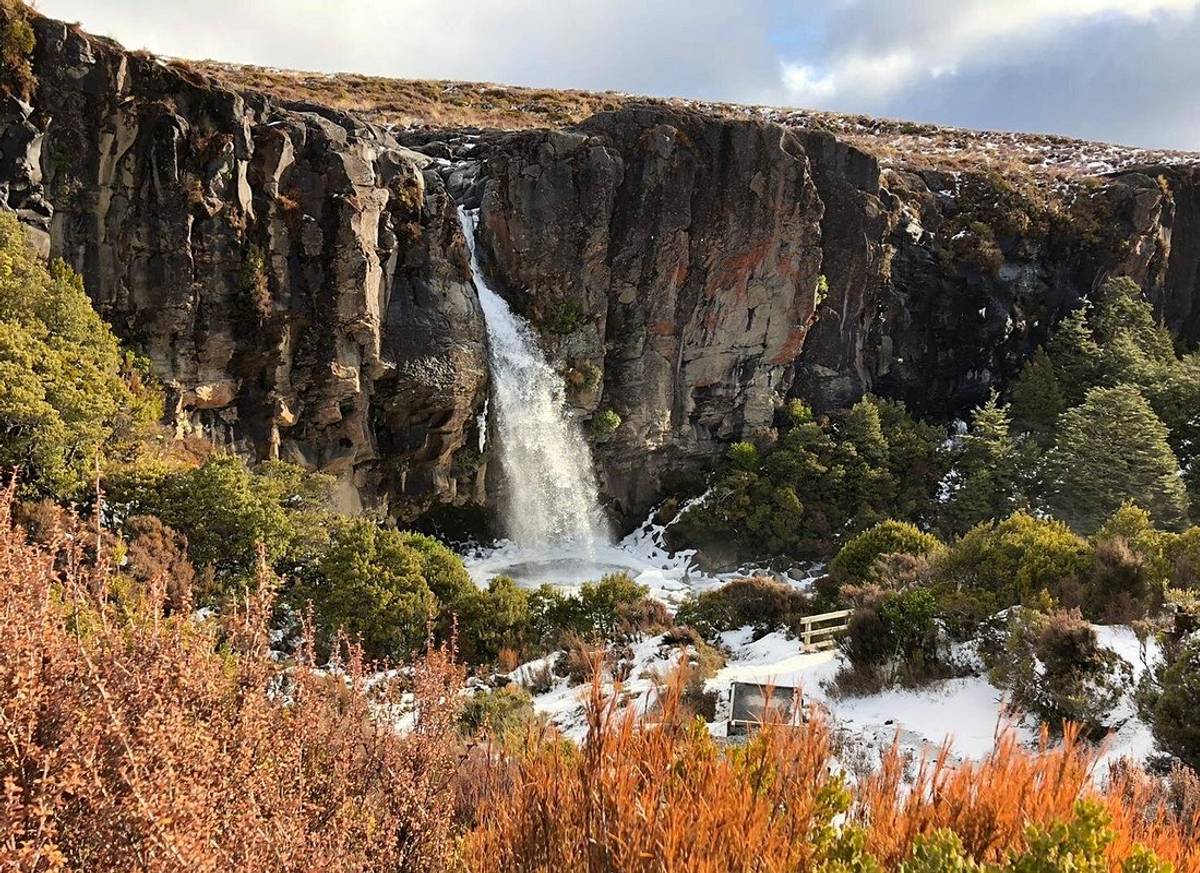 2 Hour Pre Sunset Guided Group Walk