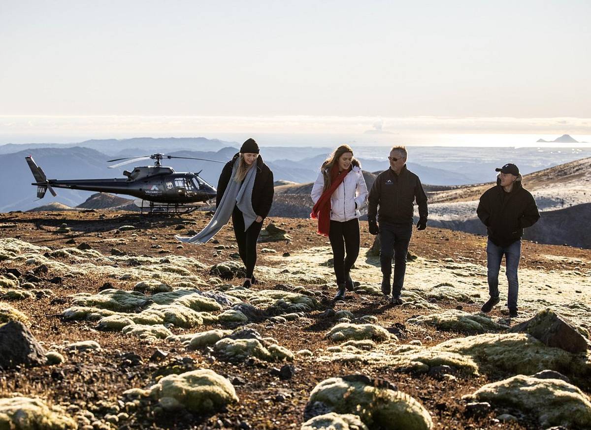 Mt Tarawera Helicopter Tour with Volcano Landing
