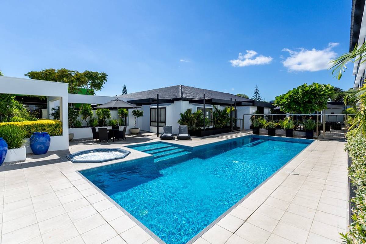 Plymouth International